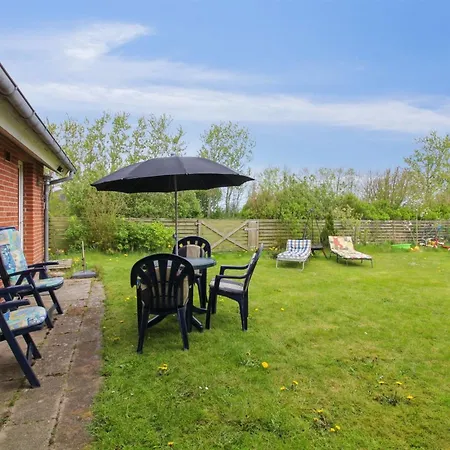 Fiola - 20km From The Sea By Interhome