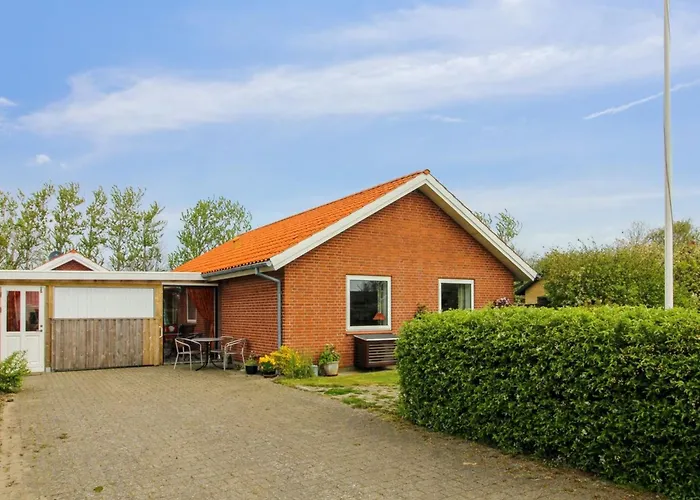 Holiday home Fiola - 20km From The Sea By Interhome Bredebro